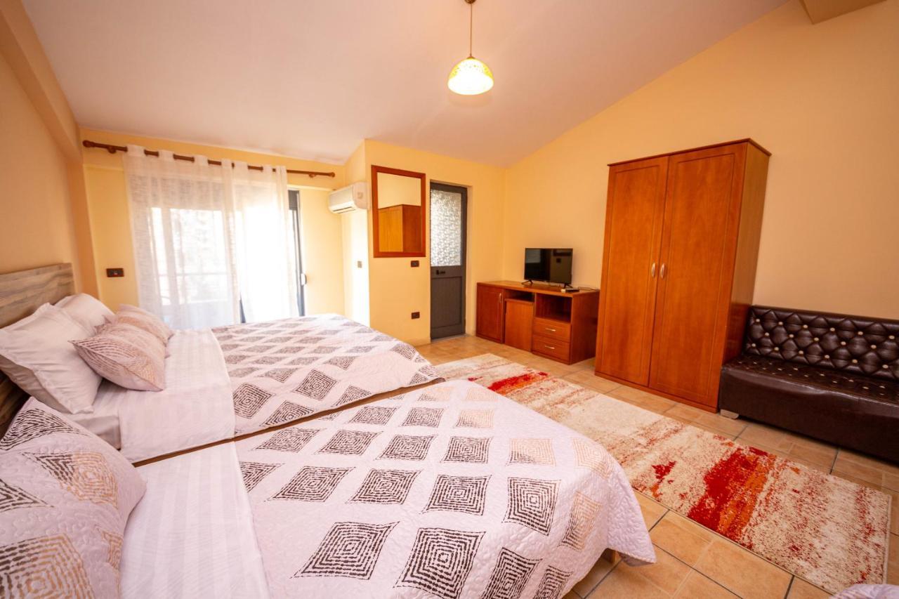 דורס Galante Hotel מראה חיצוני תמונה
