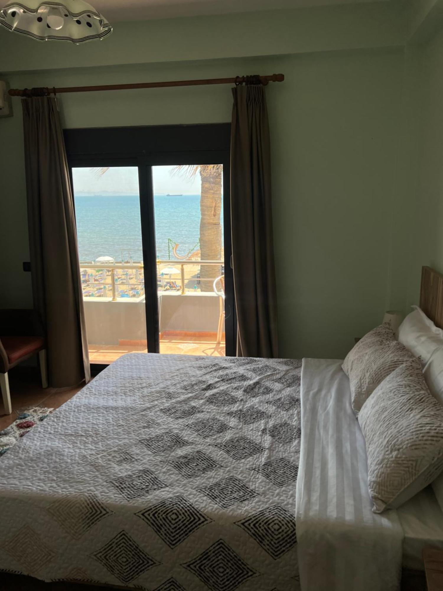 דורס Galante Hotel חדר תמונה