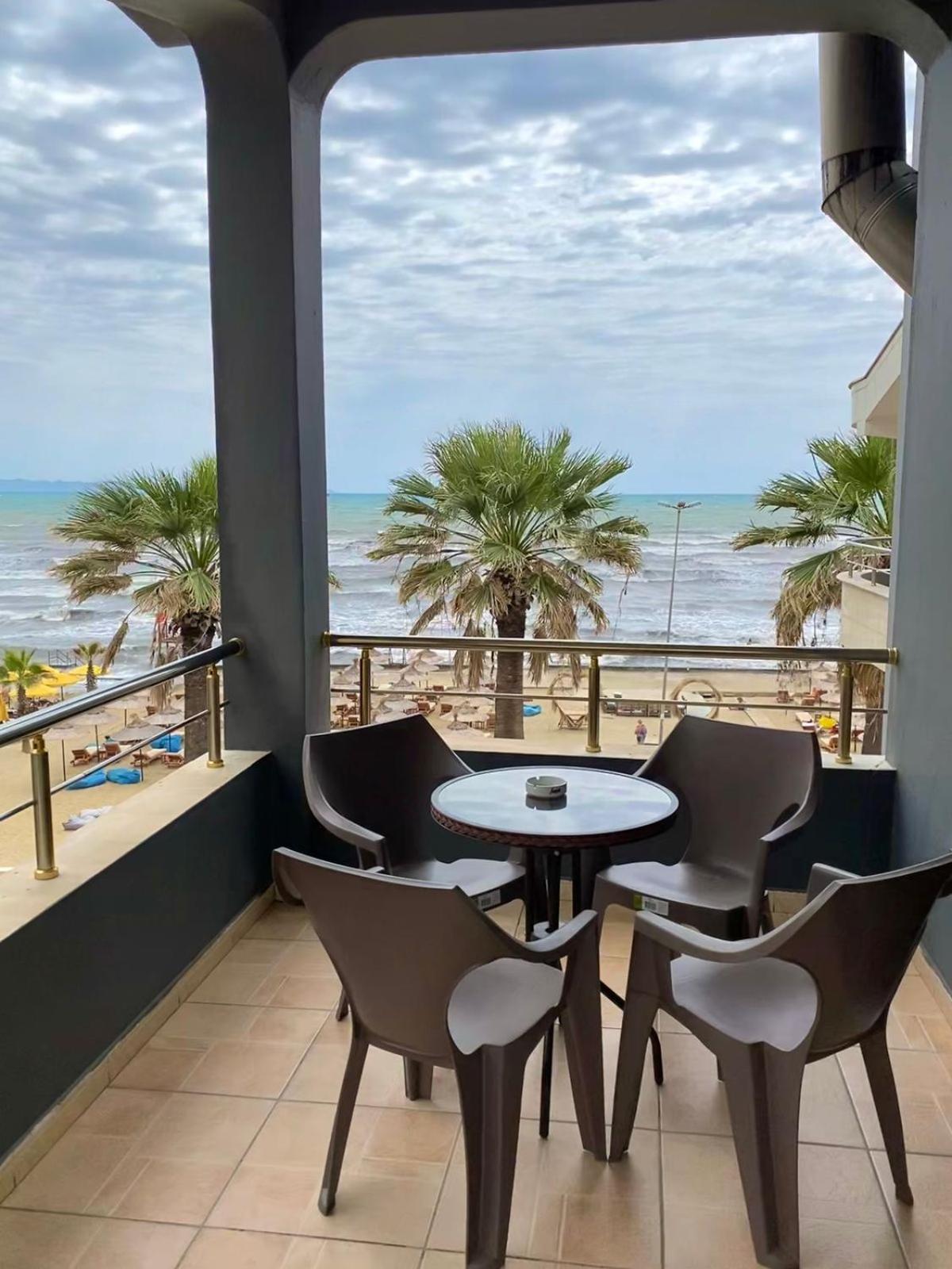 דורס Galante Hotel מראה חיצוני תמונה